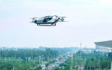 Ô tô bay xuất hiện trên bầu trời Trung Quốc