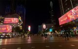 Đồng bộ hóa DOOH trên phố đi bộ Nguyễn Huệ - Sân khấu thị giác giữa lòng thành phố