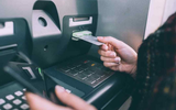 Giao dịch rút tiền trên ATM giảm 29% về số lượng và 26% về giá trị