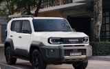 Toyota Land Cruiser FJ ra mắt khách Việt, giá gần 1,2 tỷ đồng