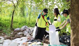 Không chỉ nhặt rác, người trẻ tạo thói quen tiêu dùng xanh có trách nhiệm vào đời sống hằng ngày