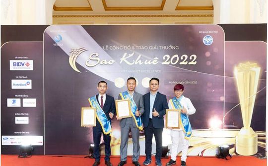 LogTecHub được vinh danh giải thưởng Sao Khuê 2022 tại lĩnh vực Thương mại Điện tử và các nền tảng Chuyển đổi số