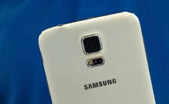 Samsung ra mắt camera "đặc trị" thiếu sáng
