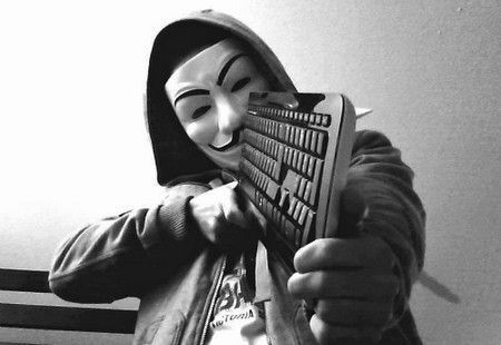 Hacker Việt theo IS, tấn công lại Anonymous?