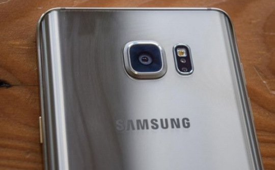 Galaxy A9 sẽ có chip lõi tám, RAM 3 GB
