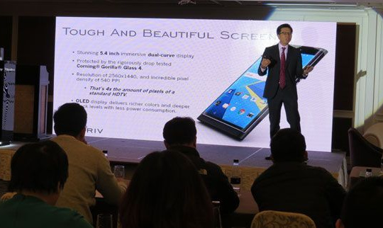 Ngày 5/12, BlackBerry Priv lên kệ tại Việt Nam