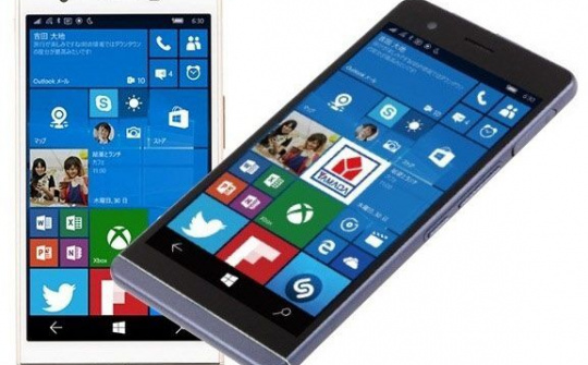 EveryPhone - smartphone Windows 10 mỏng nhất thế giới