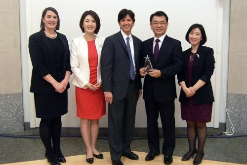 Samsung nhận giải thưởng phát triển nhân tài xuất sắc