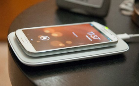 Chip mới cải tiến công nghệ sạc pin cho smartphone