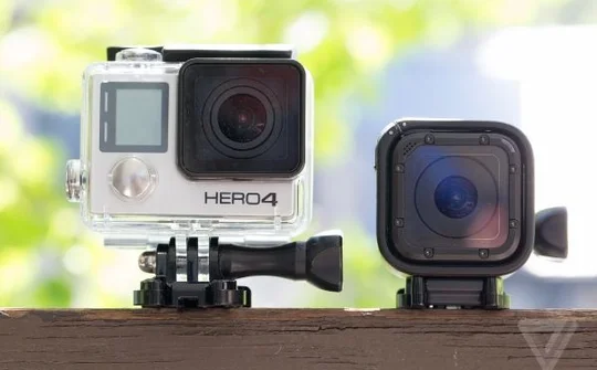 GoPro tái khởi động dự án Flycam