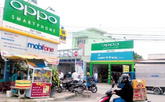 Chiến lược "tấn công ồ ạt" của smartphone Trung Quốc