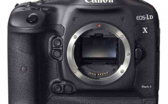 Canon mang 1DX Mark II góp mặt tại CES 2016