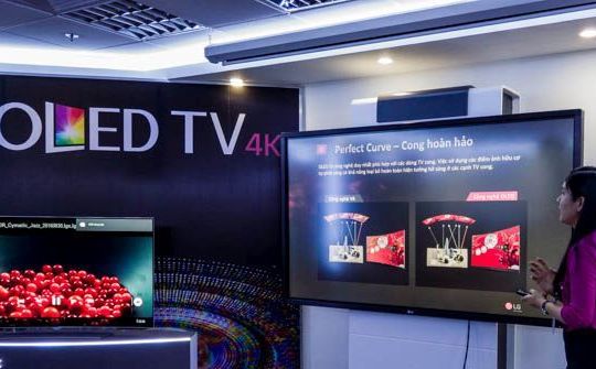 LG mang TV OLED 4K về Việt Nam