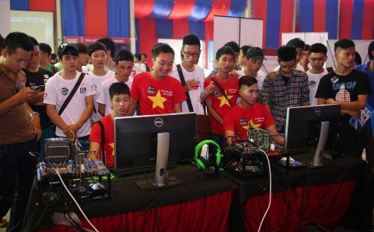 Tái khởi động ngày hội FIFA Online 3