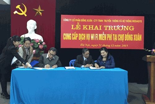 Hà Nội: Dịch vụ wifi miễn phí được cung cấp tại chợ Đồng Xuân