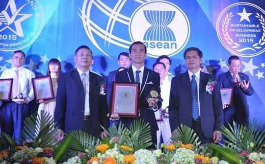 SoundMax vinh danh “Thương hiệu Uy tín – Doanh nghiệp phát triển bền vững”