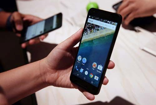 Google thử nghiệm mở khóa máy tính bằng di động