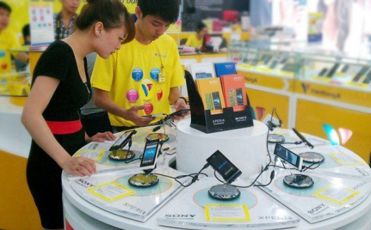 Smartphone màn hình nhỏ đang bị thất sủng