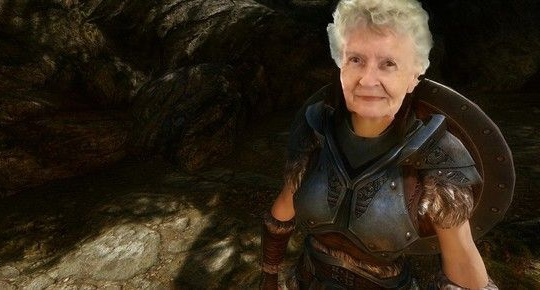 Game thủ 79 tuổi trở thành "sao" trên Youtube