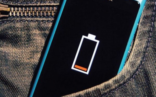 Đấu trường dung lượng pin smartphone