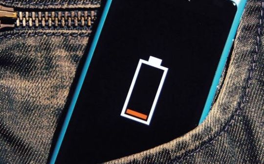 Đấu trường dung lượng pin smartphone