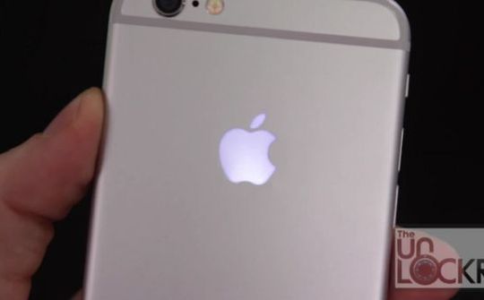 Độ iPhone phát sáng logo táo khuyết như MacBook