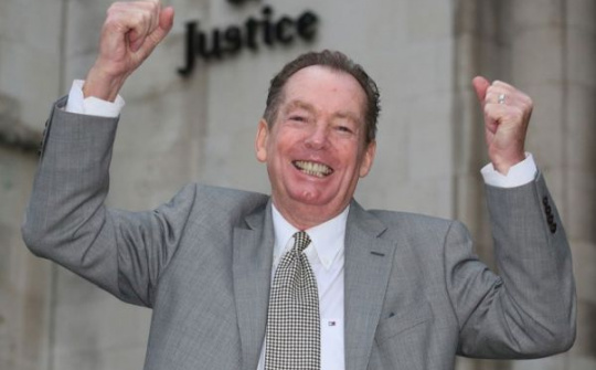 Apple phải bồi thường vì làm mất dữ liệu khách hàng