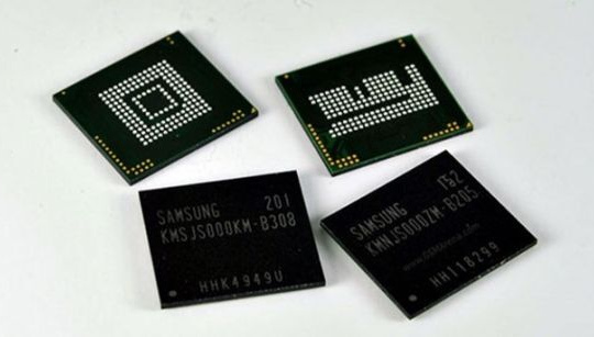 Smartphone RAM 8GB sẽ ra mắt năm 2016