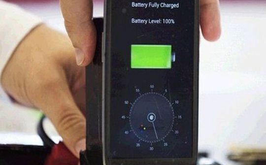 Mẹo sạc pin nhanh hơn trên điện thoại Android