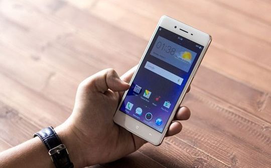 OPPO đón đầu 4G tại Việt Nam với smartphone tầm trung F1