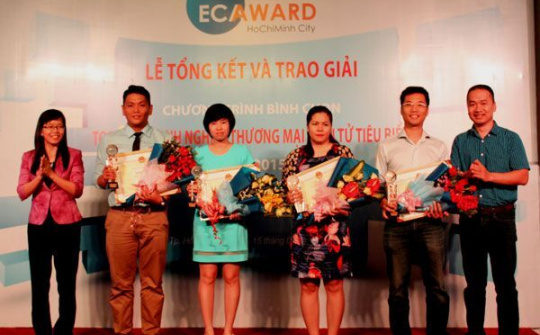 DKT lọt top 10 doanh nghiệp TMĐT tiêu biểu năm 2015