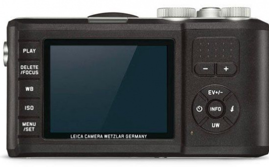 Leica giới thiệu máy ảnh chụp dưới nước, giá gần 70 triệu đồng