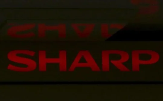 Foxconn bật đèn xanh với thương vụ Sharp