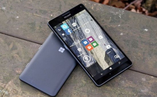 12/1/2016: Windows 10 Mobile chính thức trình làng?