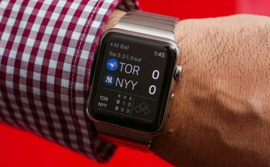 Anh cấm Apple Watch trong phòng họp của chính phủ