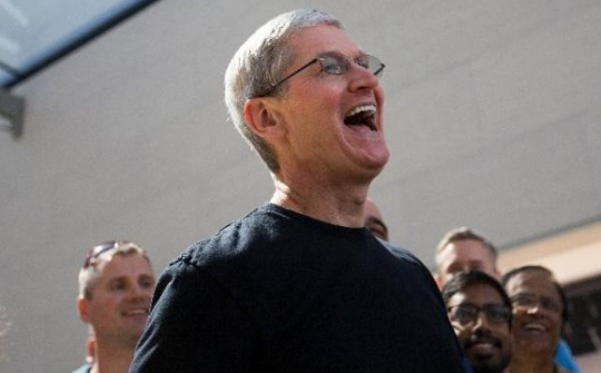 Sự cố của Samsung giúp Apple bán thêm 8 triệu iPhone