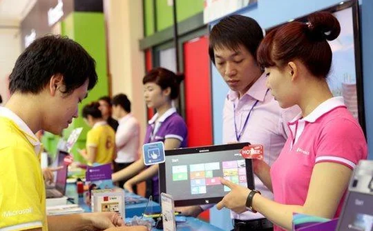 Huawei hợp tác với Pokemon, dành tặng hàng trăm vé phim "hot" cho khán giả