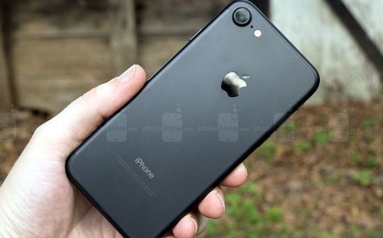 Người dùng Note 7 ồ ạt chuyển sang iPhone 7