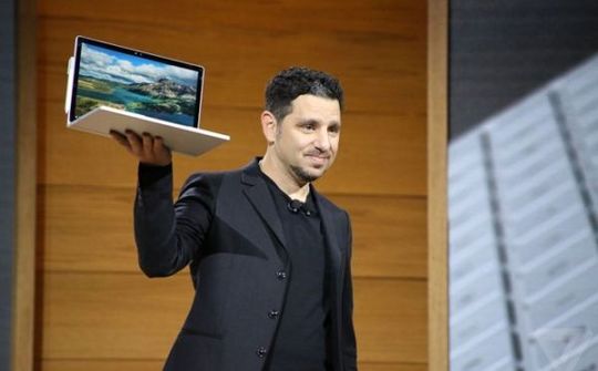 Microsoft trả tiền cho người dùng bỏ MacBook theo Surface