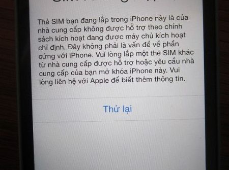 Dính "lỗi kích hoạt", iPhone bản Quốc tế bị biến thành "cục gạch"