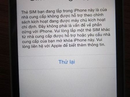 Dính "lỗi kích hoạt", iPhone bản Quốc tế bị biến thành "cục gạch"