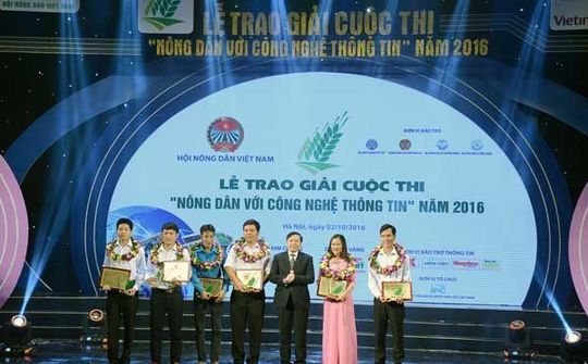 Nhà nông ứng dụng CNTT: "Thu hoạch" lớn nhất không chỉ là giải thưởng