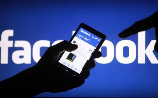 Facebook ra tính năng The new camera tương tự SnapChat