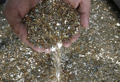 "Đãi" kim loại quý từ... smartphone cũ