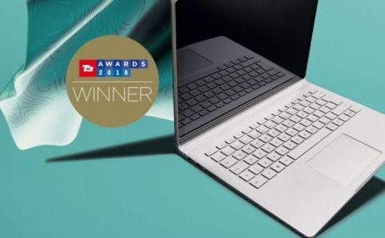 Microsoft Surface Book giành giải thưởng "Laptop của năm"