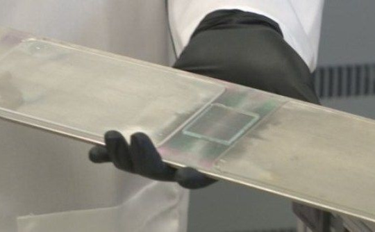 Samsung phát triển công nghệ "siêu chống nước" cho smartphone