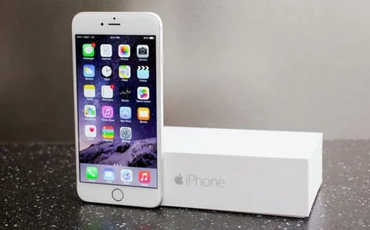 iPhone 6 Plus đối mặt với "đại dịch cảm ứng"