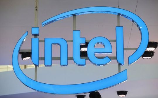 Cắt giảm nhân sự, Intel có thể đóng cửa mảng thiết bị đeo