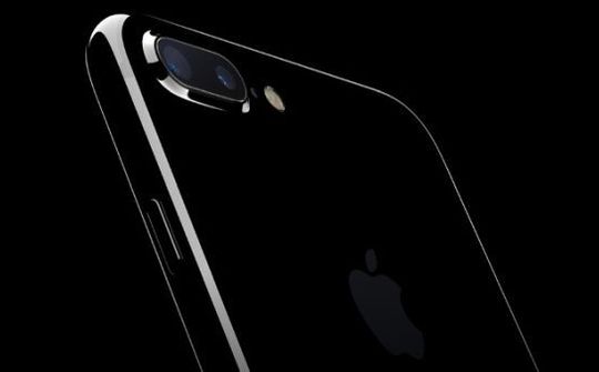 Nhiều khả năng iPhone 8 sẽ được trang bị màn hình OLED cong