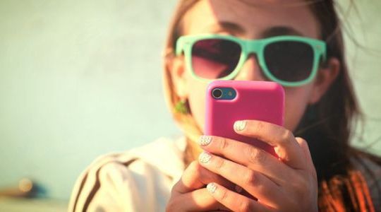 "Đọc vị" người khác qua những status Facebook